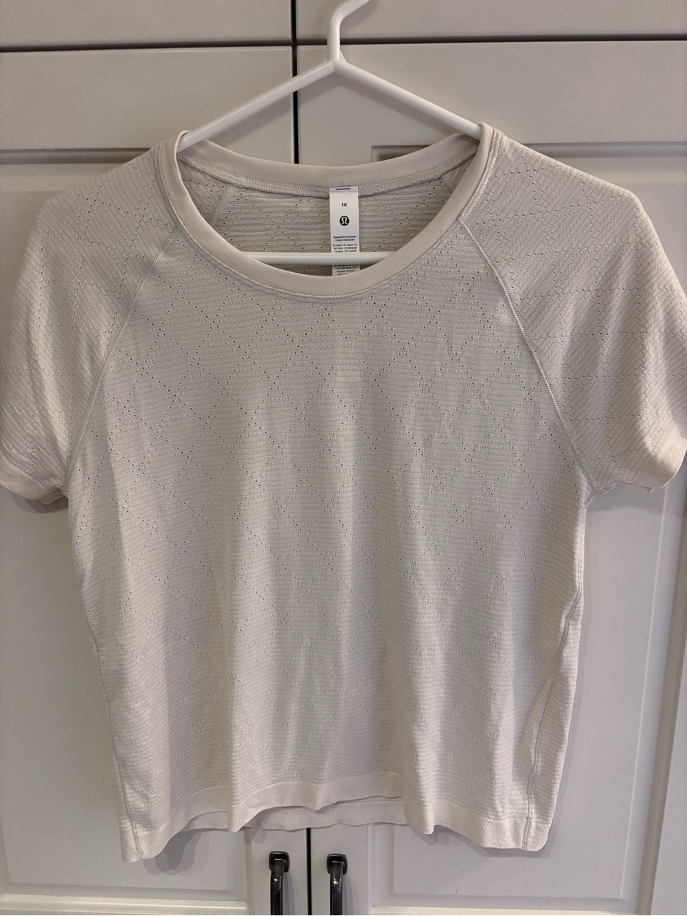 lululemon athletica White Short-Sleeve Athletic Top swiftly size 10